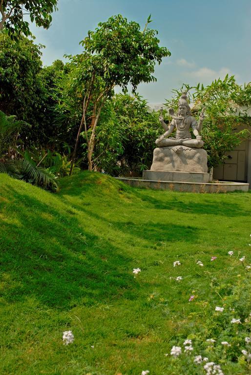 Arpanaa Hotel Tiruvannāmalai Exteriér fotografie